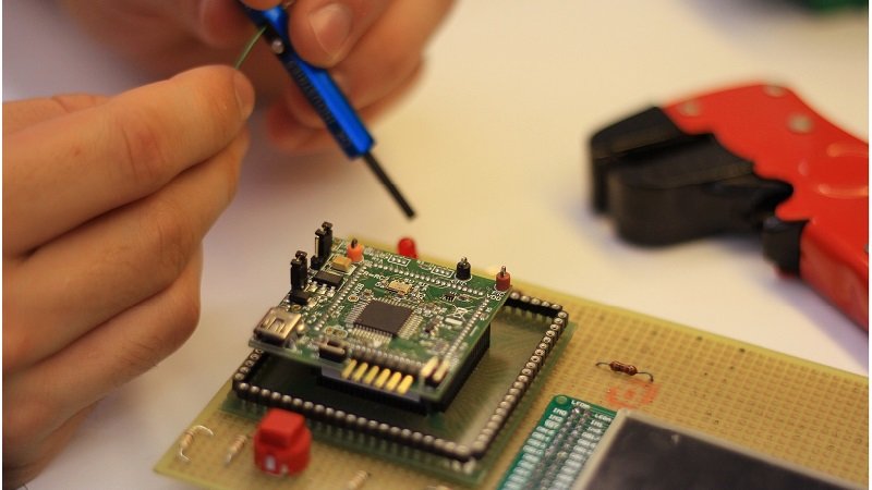 單片機開發(fā)